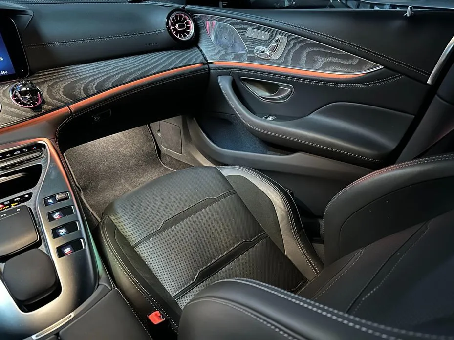 Mercedes-Benz AMG GT — фото 9