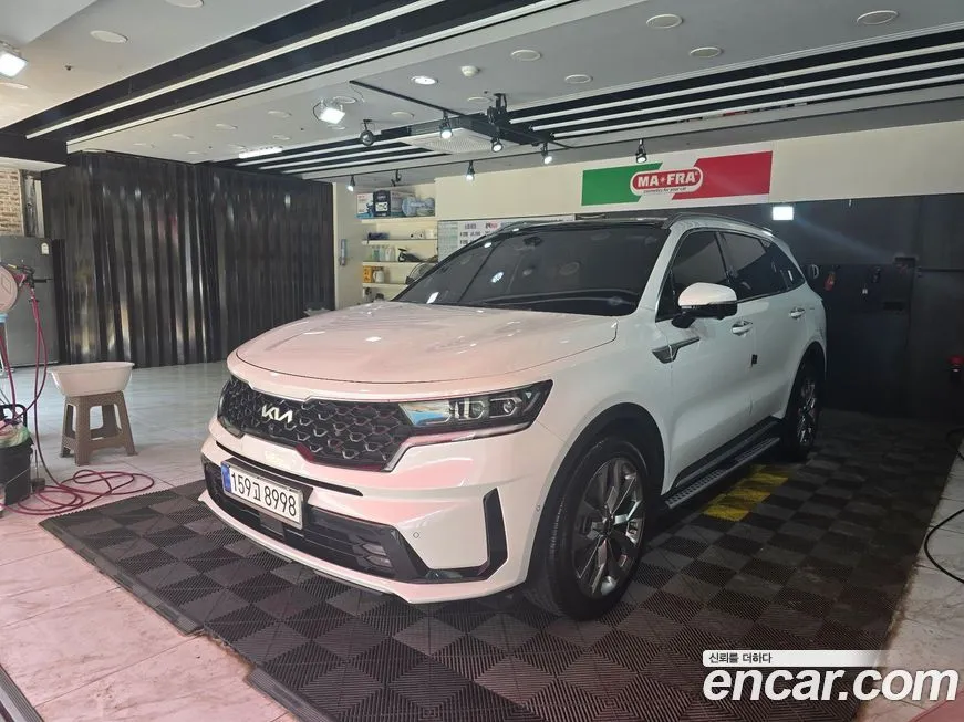 Kia Sorento — фото 6
