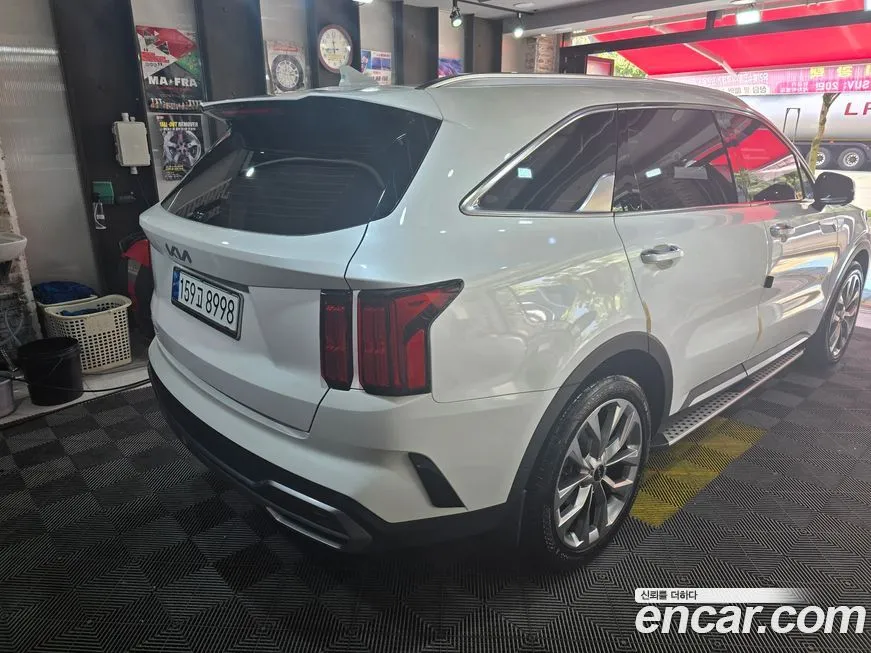Kia Sorento — фото 5
