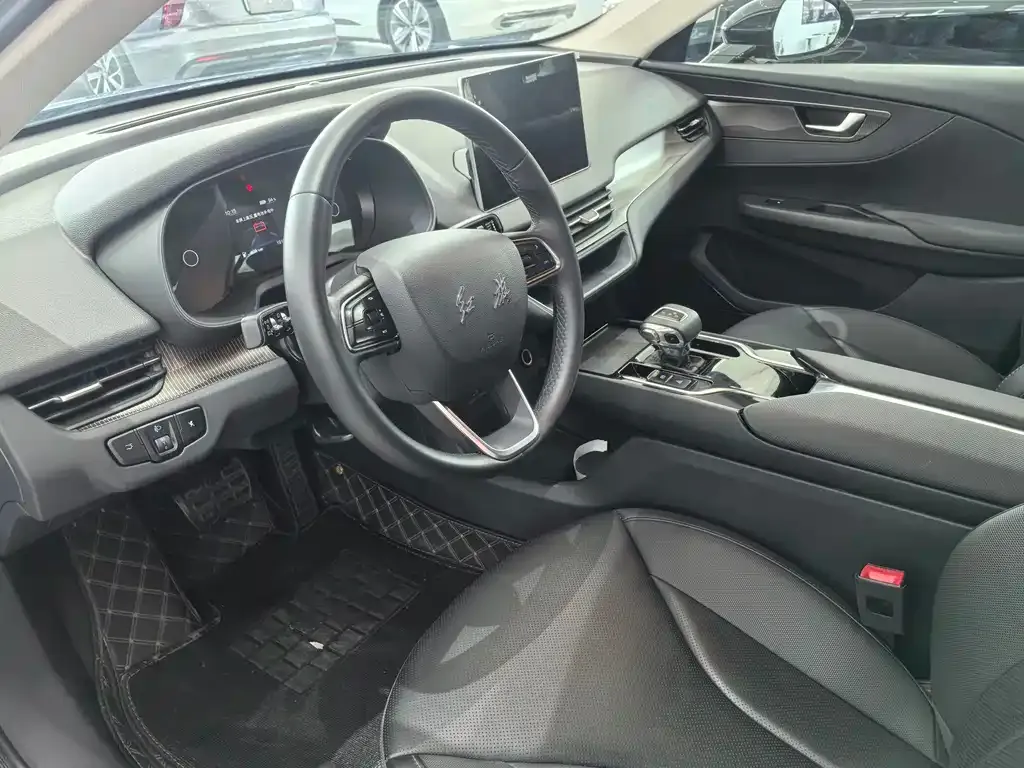 Hongqi E-QM5 2023 из CN, фото 3