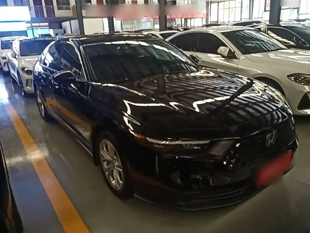 Honda Accord — фото 4