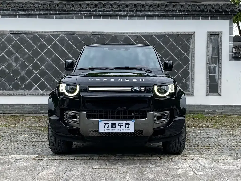 Land Rover Defender — фото 6