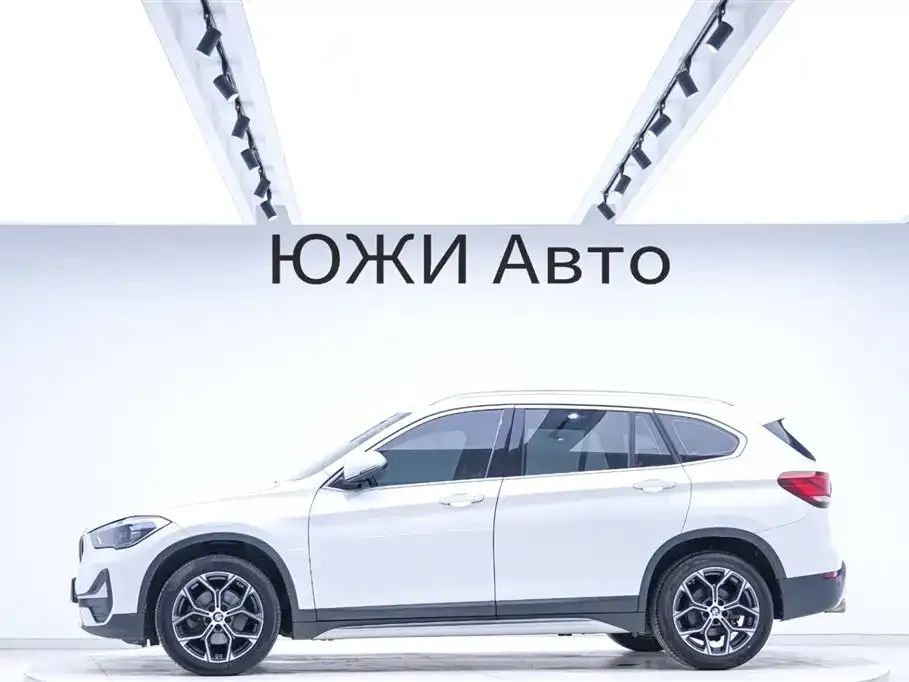 BMW X1 — фото 1