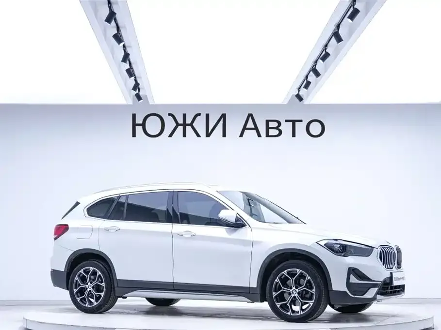 BMW X1 — фото 10