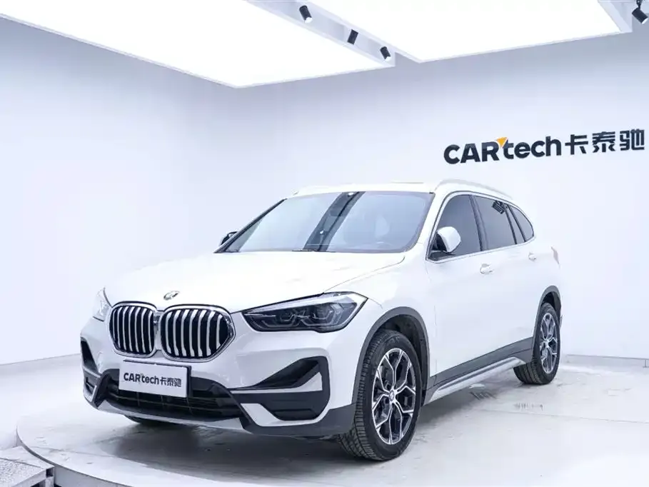 BMW X1 — фото 9