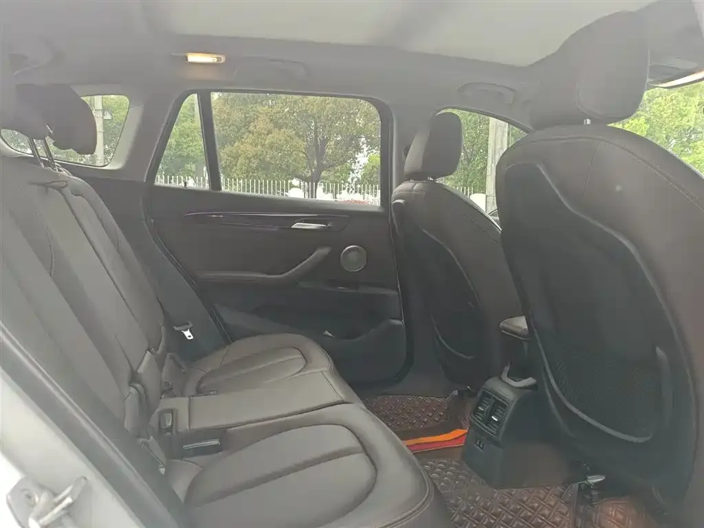 BMW X1 2022 из CN, фото 6