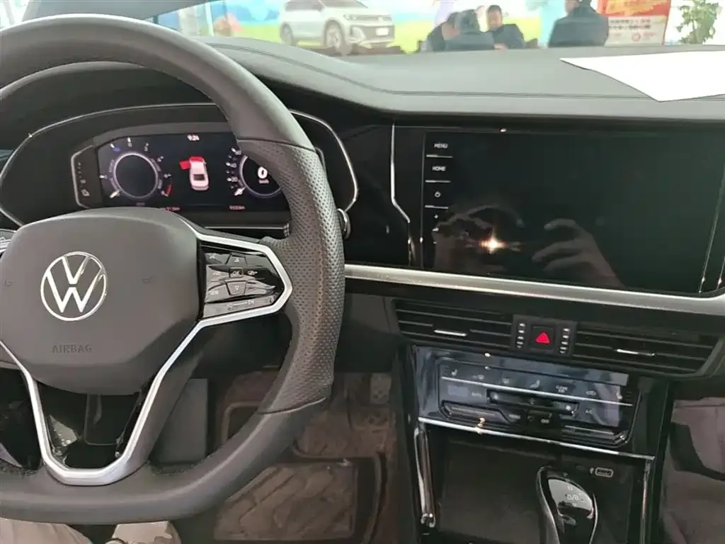 Volkswagen 帕萨特插电混动 — фото 2