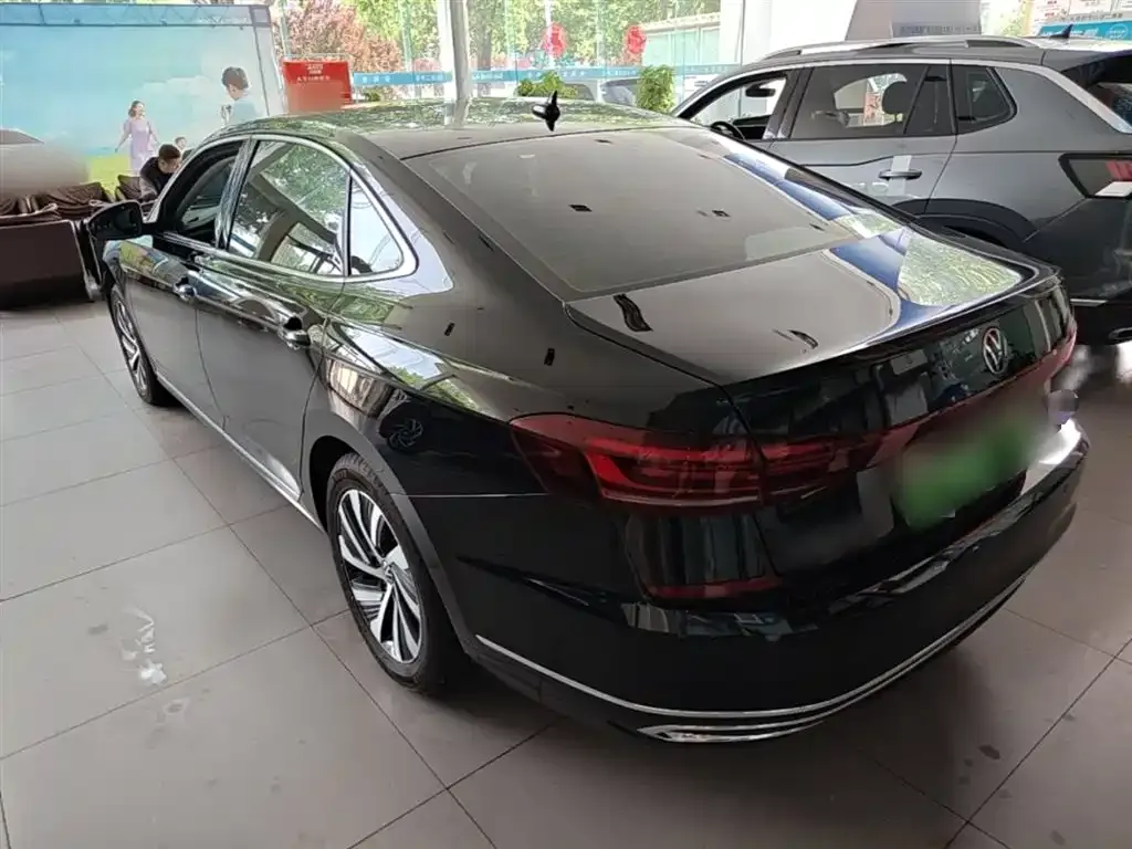 Volkswagen 帕萨特插电混动 — фото 4
