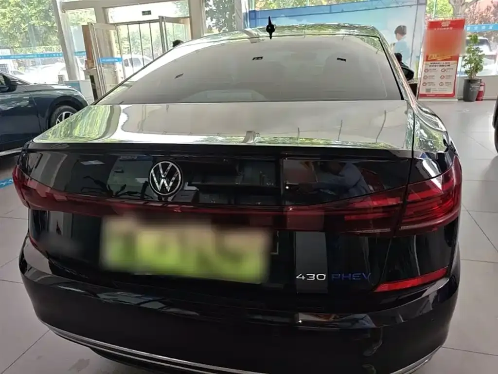 Volkswagen 帕萨特插电混动 — фото 6