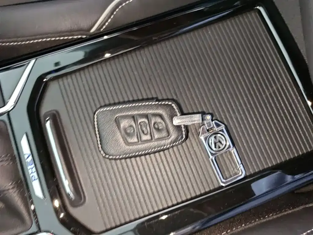 Volkswagen 帕萨特插电混动 — фото 3