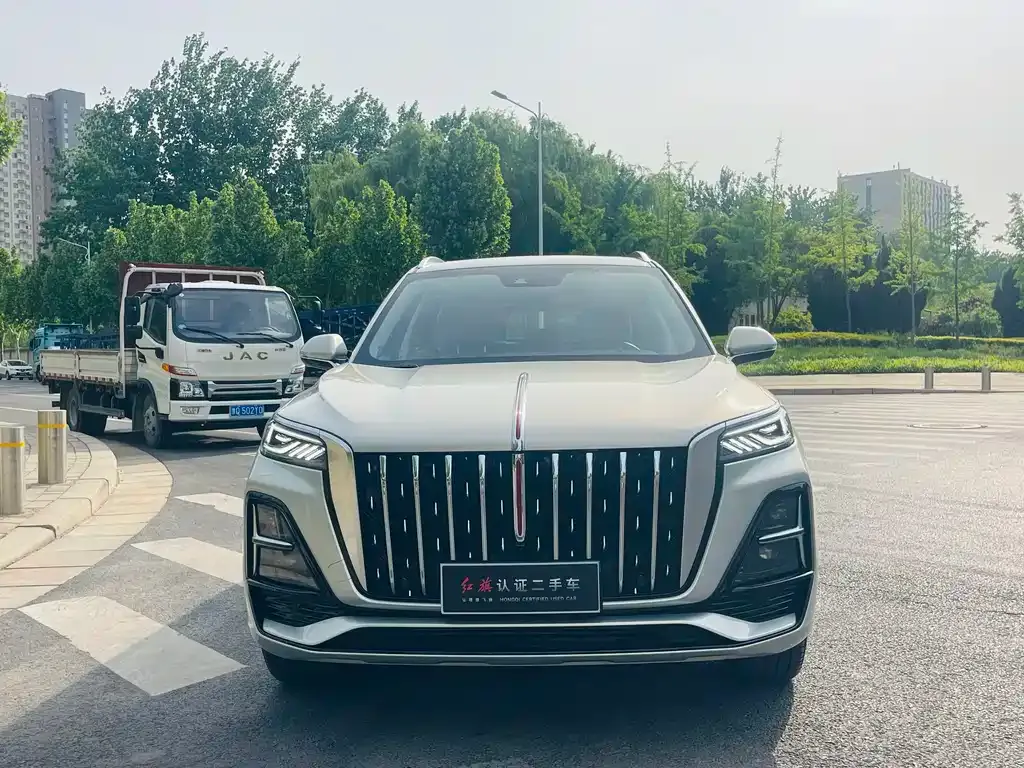 Hongqi HS5 — фото 6