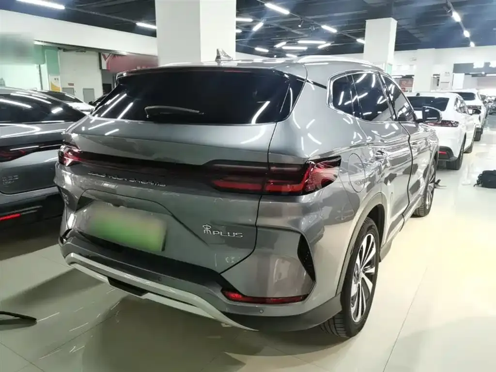 BYD PLUS New Energy — фото 10
