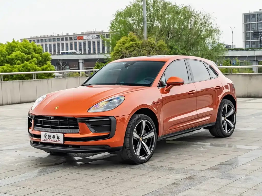 Porsche Macan — фото 1