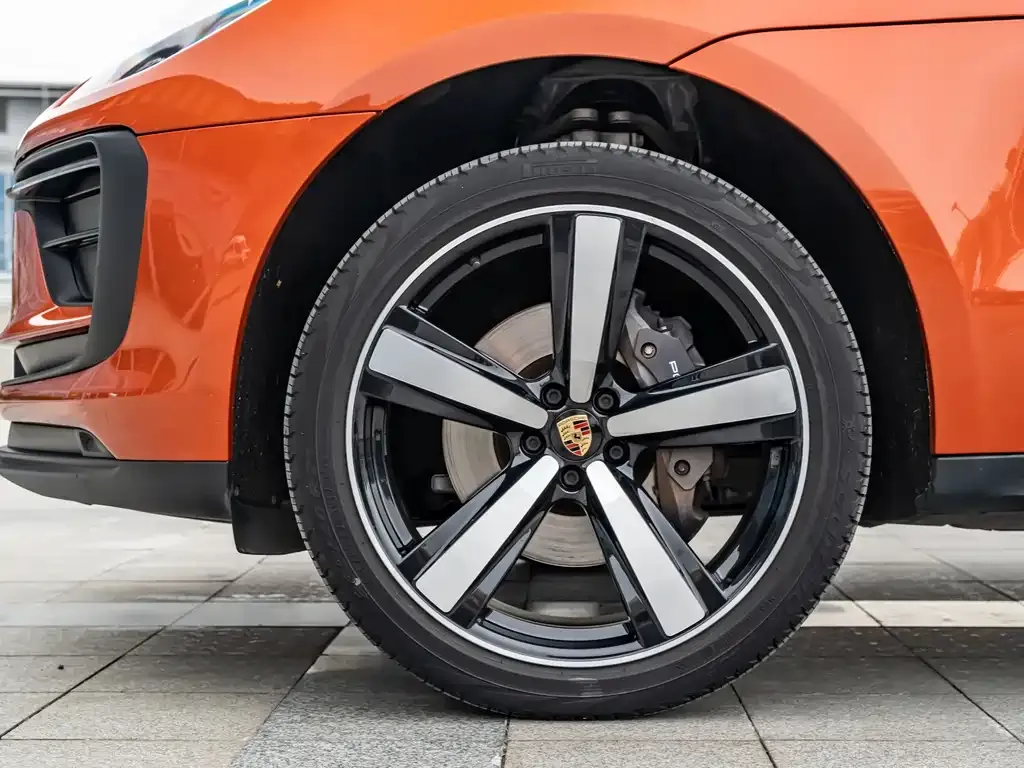 Porsche Macan — фото 2