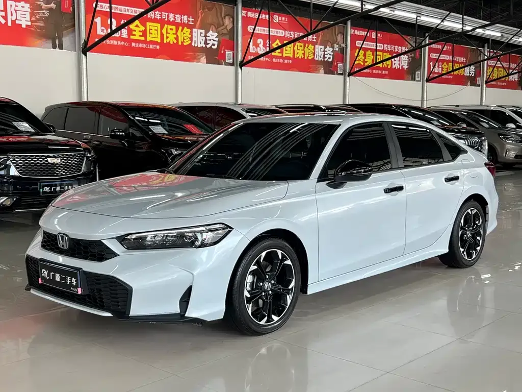 Honda Civic — фото 1