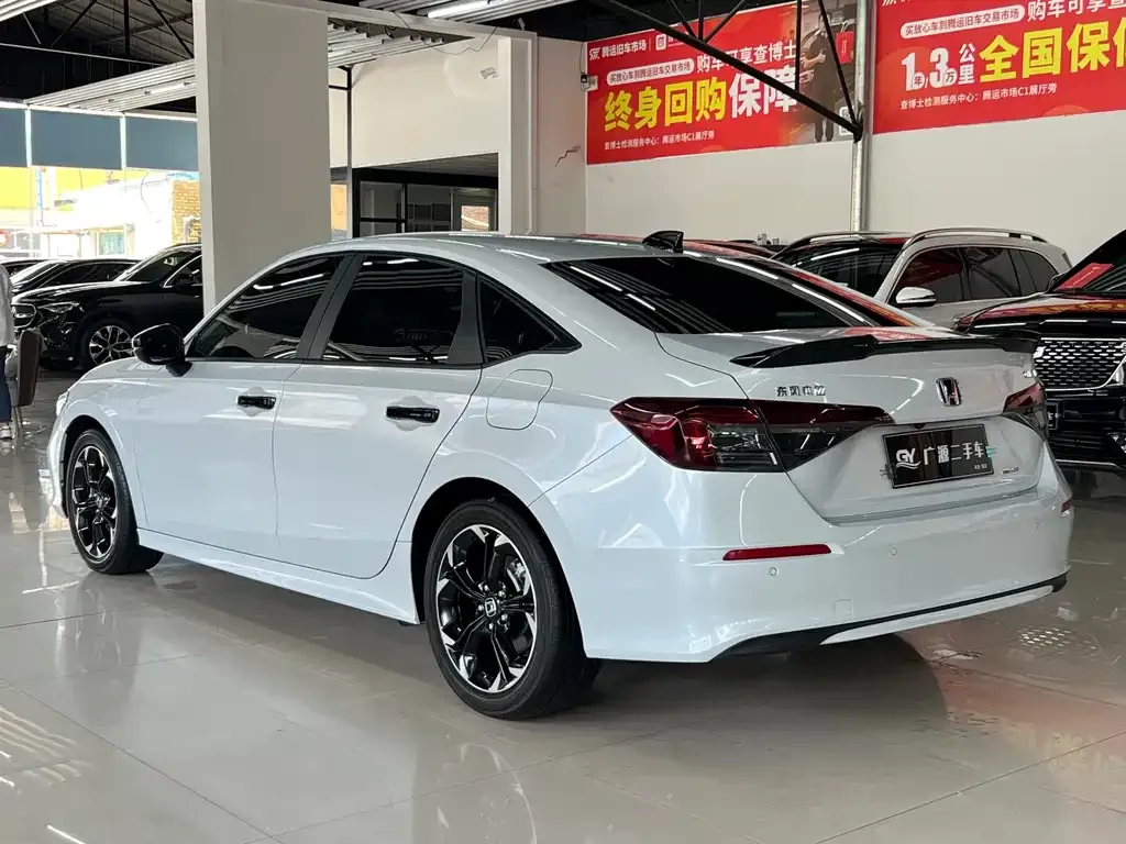 Honda Civic — фото 3