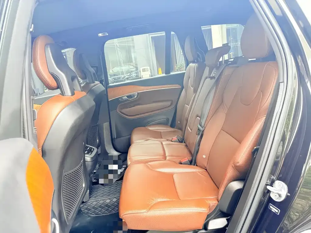 Volvo XC90 2021 из CN, фото 2