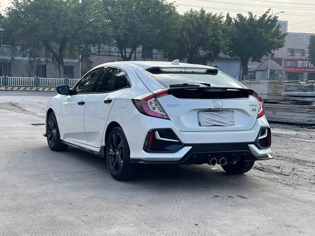 Honda Civic — фото 6