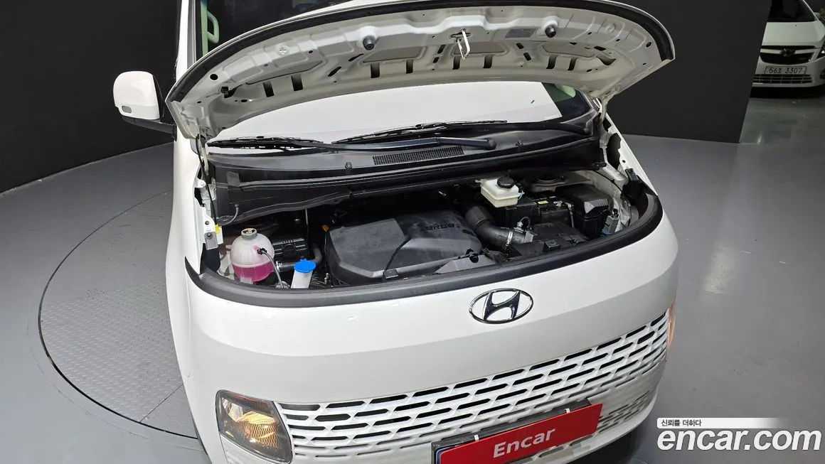 Hyundai Staria — фото 4