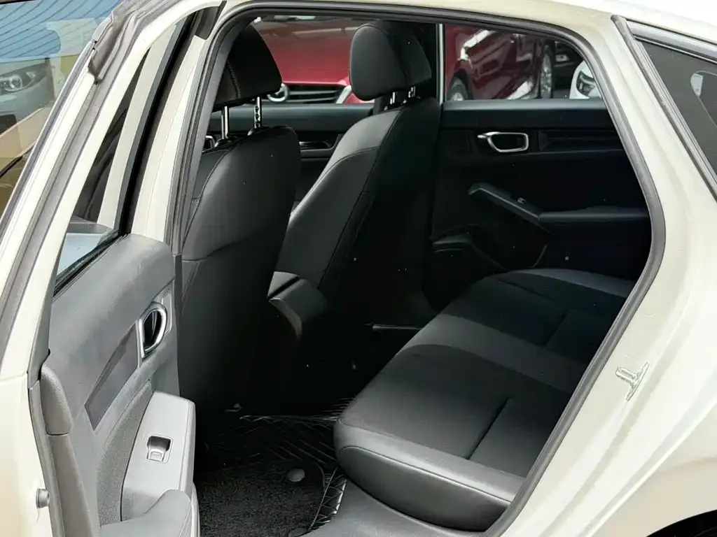 Honda Civic — фото 4