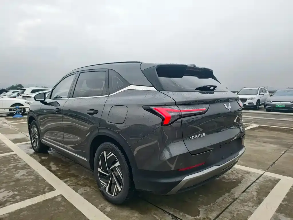 Wuling Xingguang S — фото 10