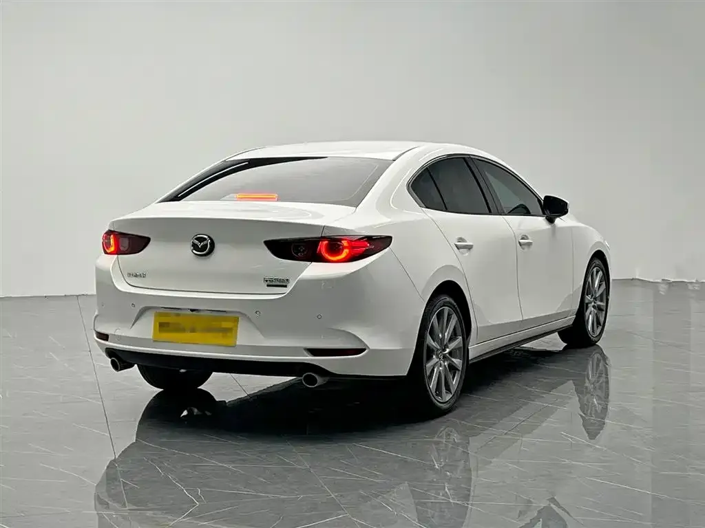Mazda 3 Axela 2024 из CN, фото 7