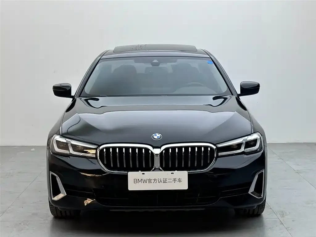 BMW 5 Series — фото 2