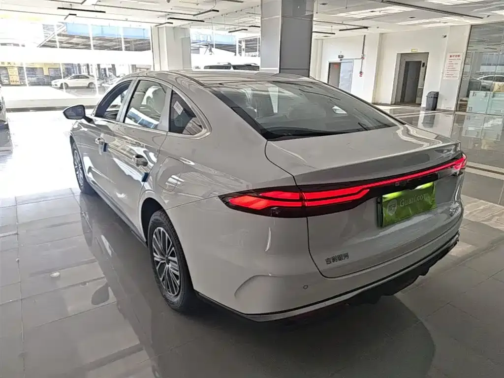 Geely Galaxy Xingyao 6 2026 из CN, фото 8
