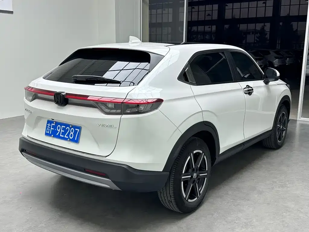 Honda Vezel 2023 из CN, фото 8