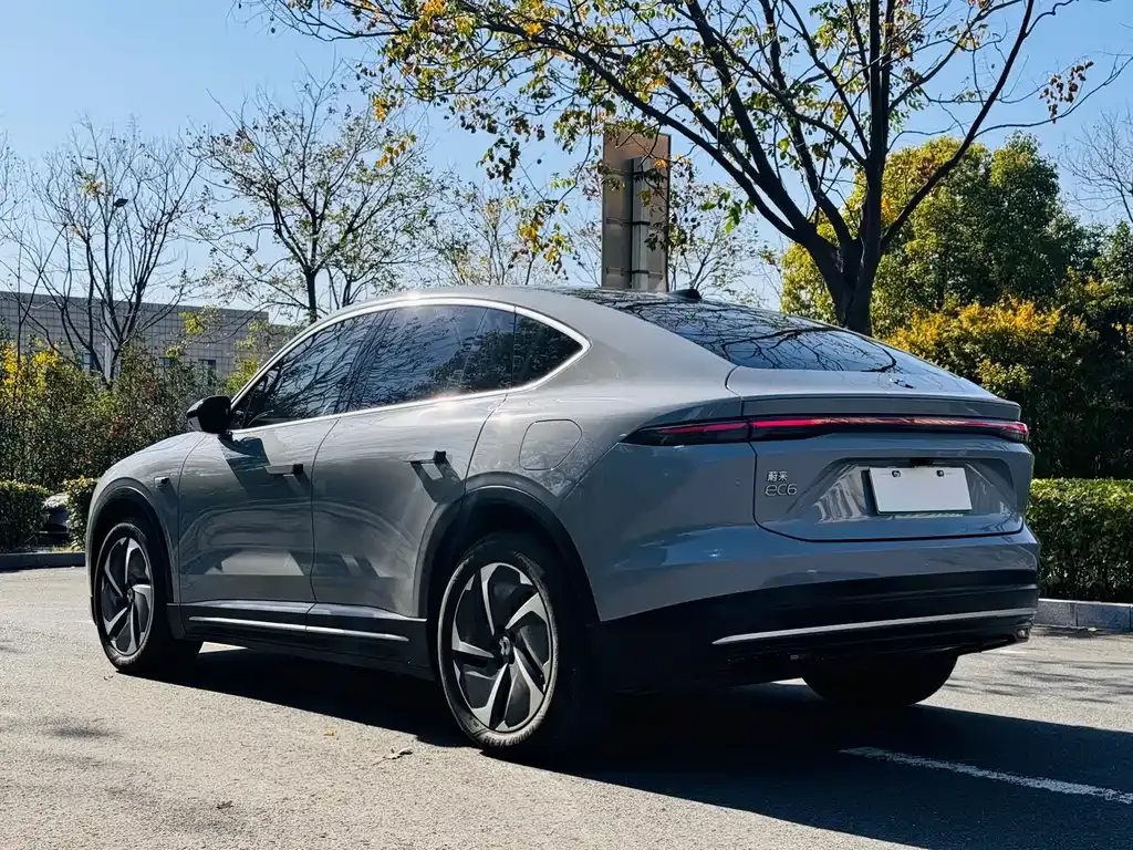 NIO EC6 — фото 9