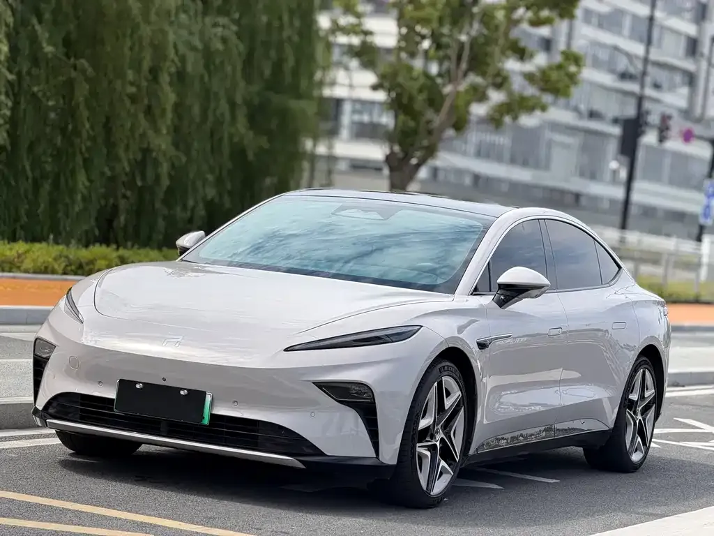 Roewe Feifan F7