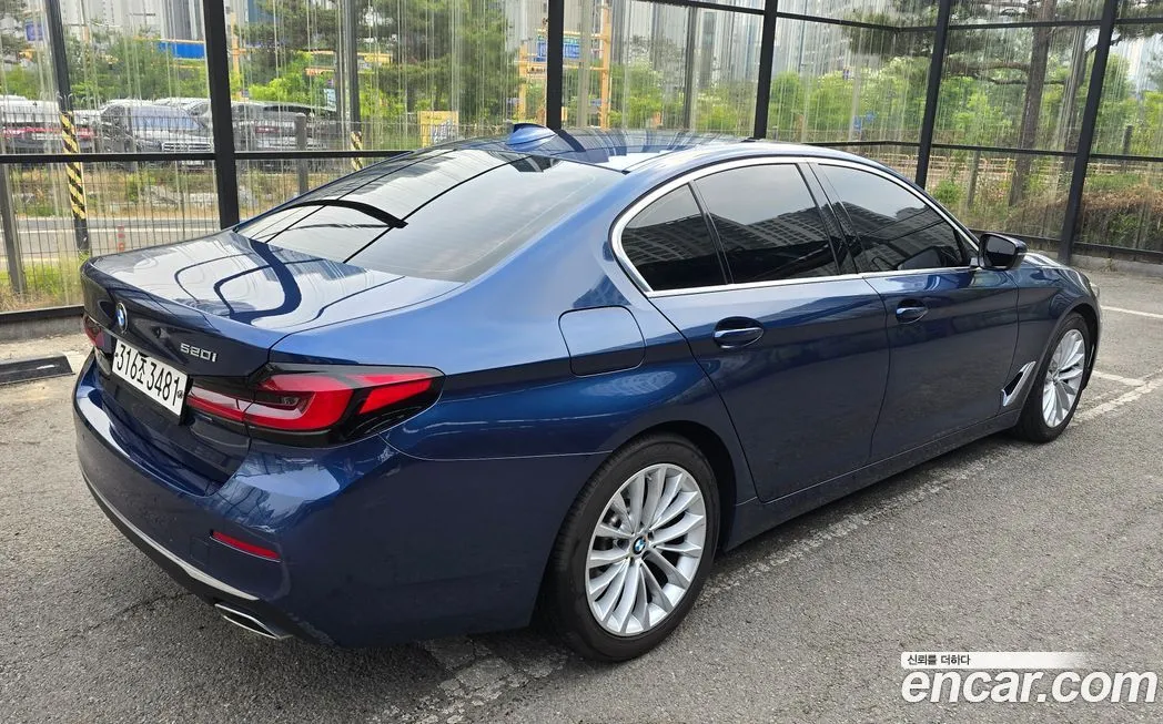 BMW 5-Series 2021 из KR, фото 6
