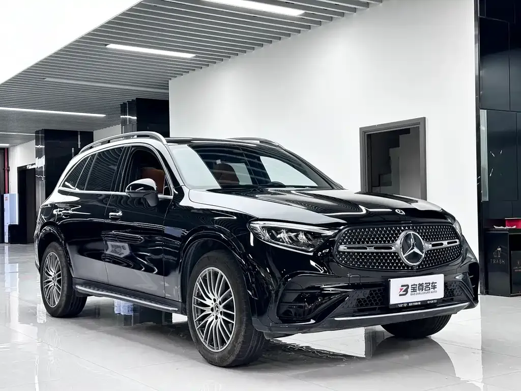 Mercedes-Benz GLC — фото 2