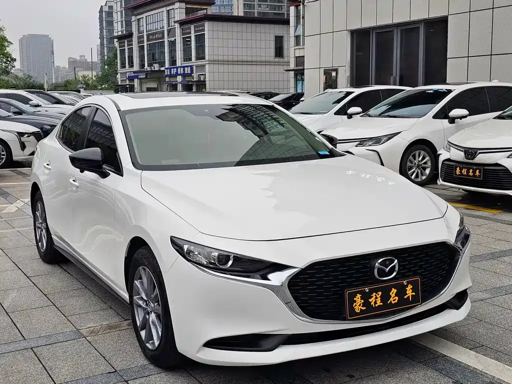 Mazda 3 Axela — фото 7