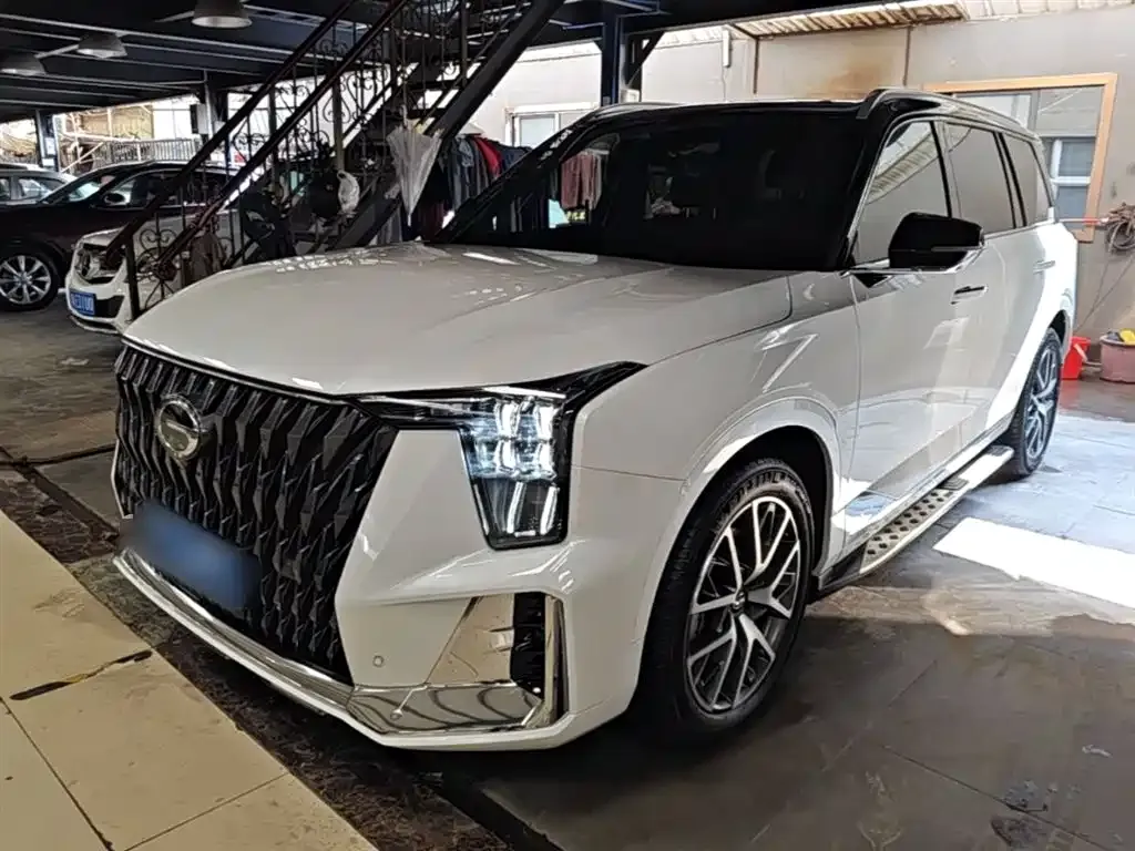 GAC Motor Trumpchi GS8 — фото 1