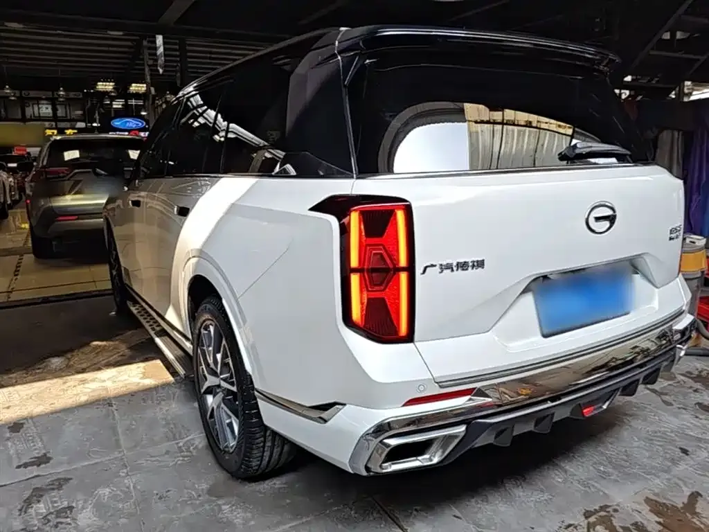 GAC Motor Trumpchi GS8 — фото 5