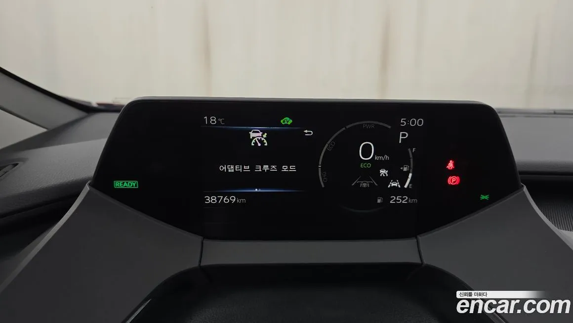 Toyota Prius 2024 из KR, фото 4