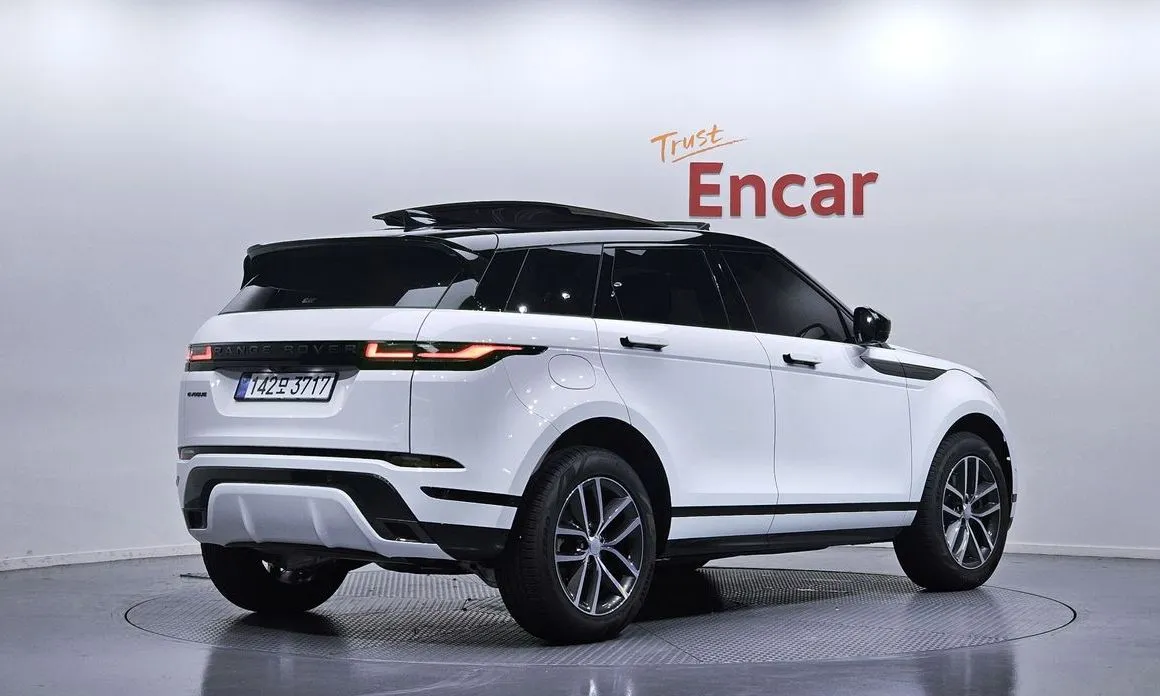 Land Rover Range Rover Evoque — фото 6