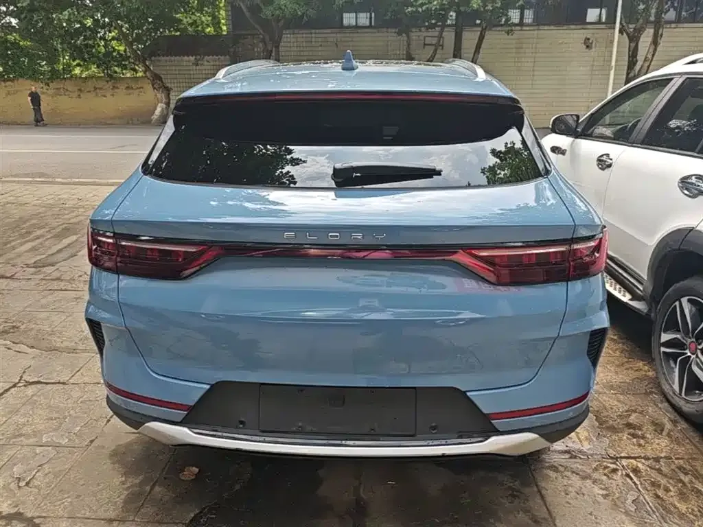 BYD PLUS New Energy — фото 10