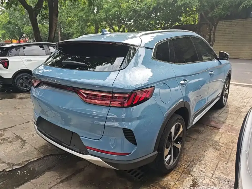 BYD PLUS New Energy — фото 5