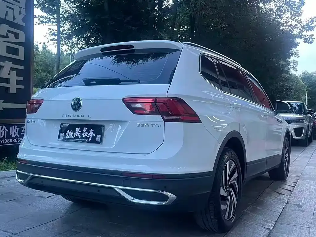 Volkswagen Tiguan L — фото 3