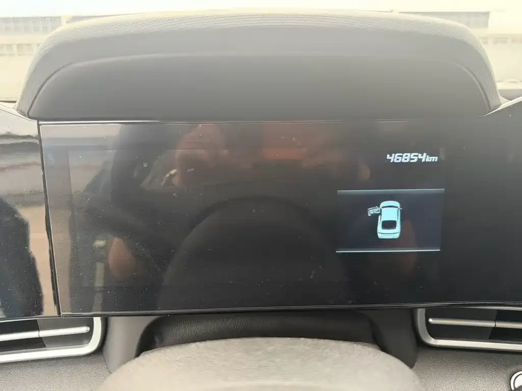 Hyundai Elantra — фото 2