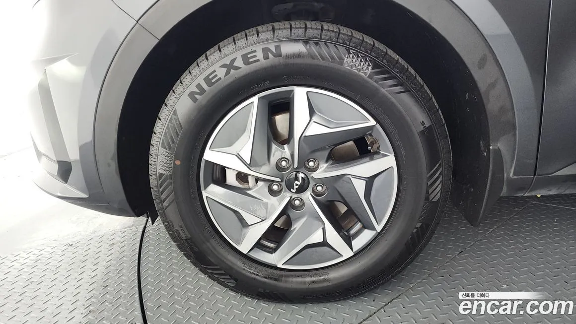 Kia Sorento — фото 9