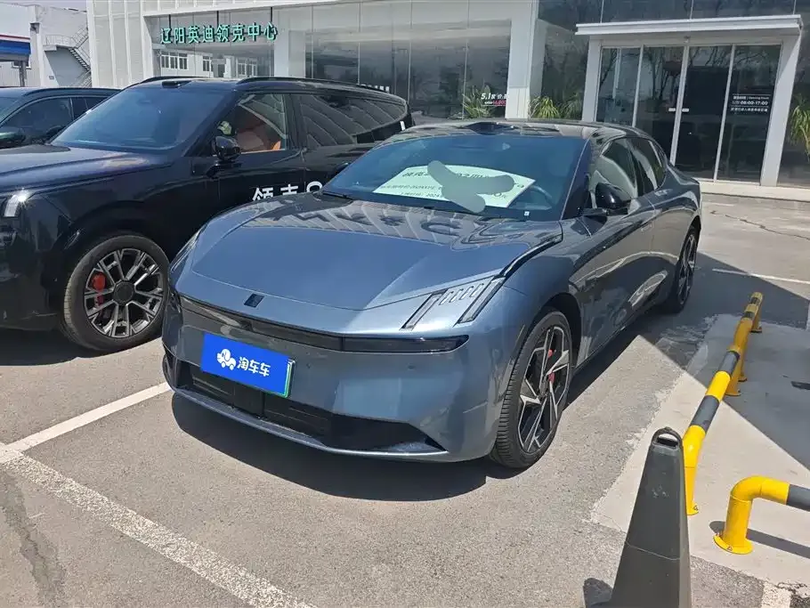 Lynk & Co Z10