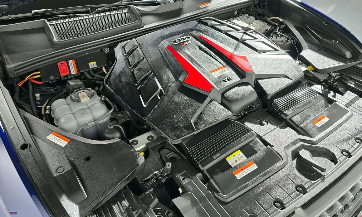 Audi RSQ8 2021 из KR, фото 7