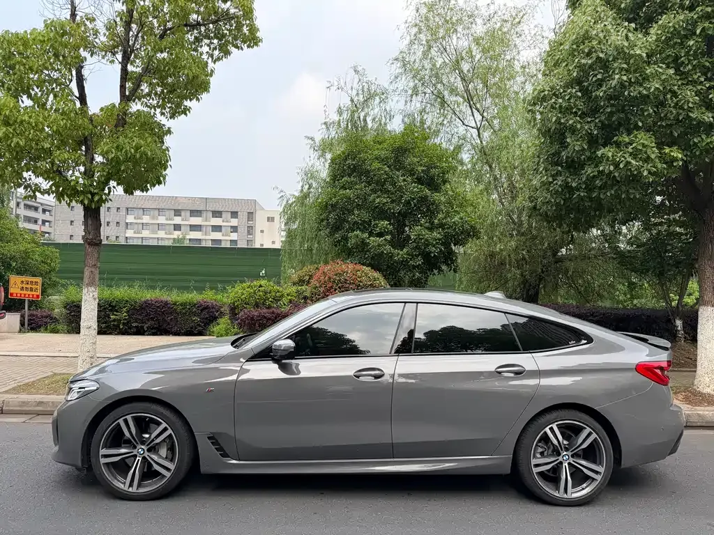 BMW 6 Series GT — фото 8