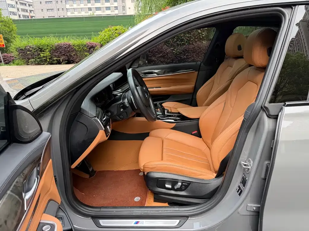 BMW 6 Series GT — фото 10
