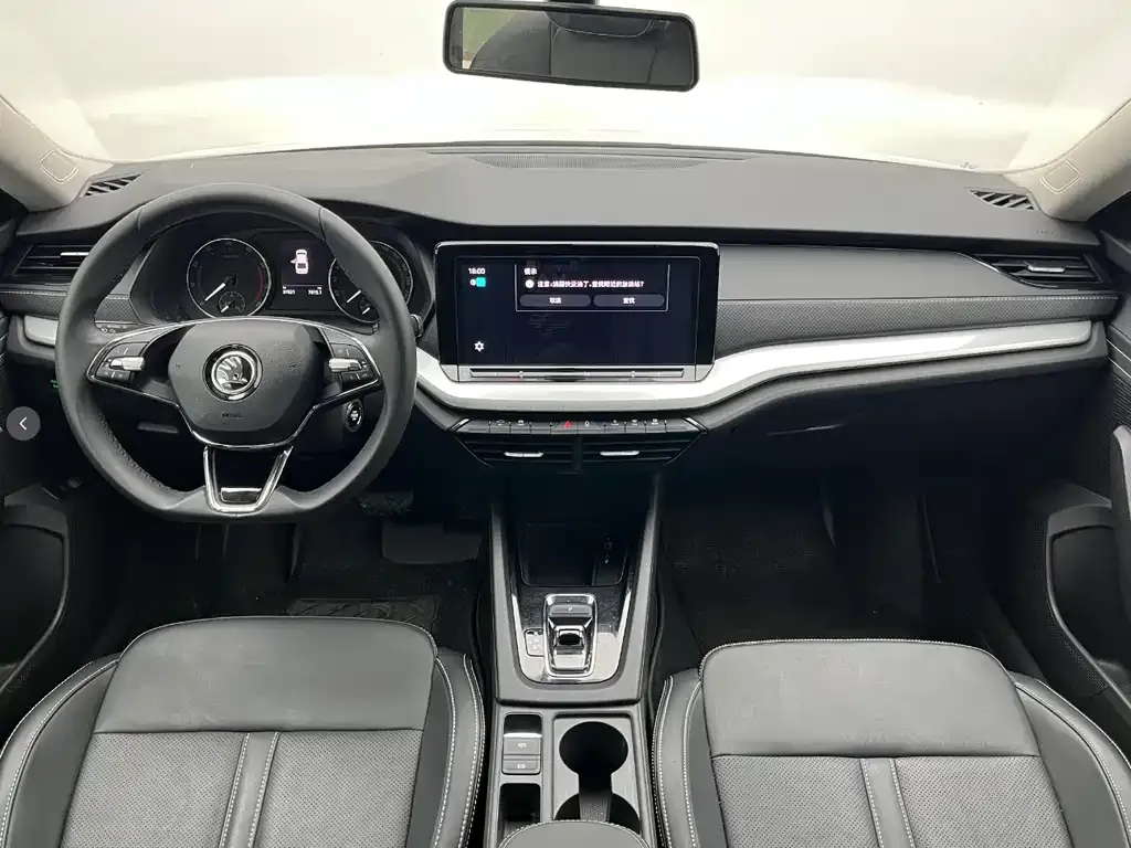 Skoda Octavia — фото 9