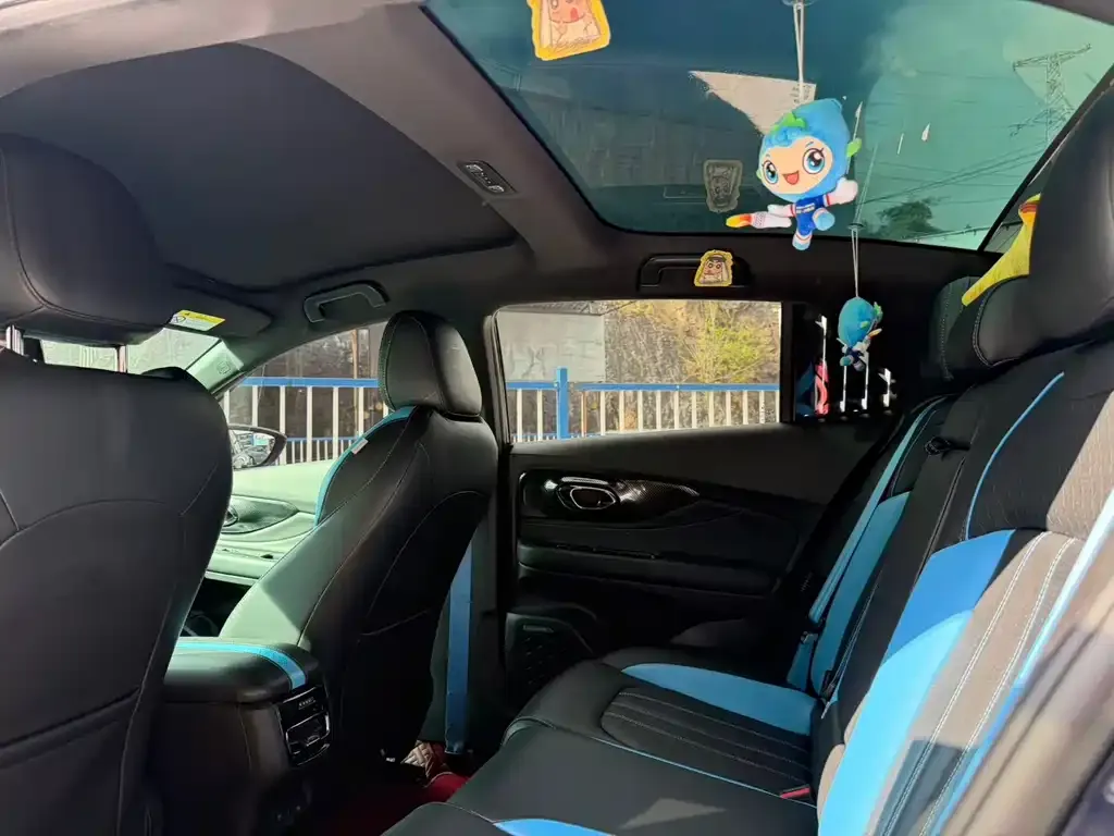 GAC Motor Shadow Leopard — фото 6