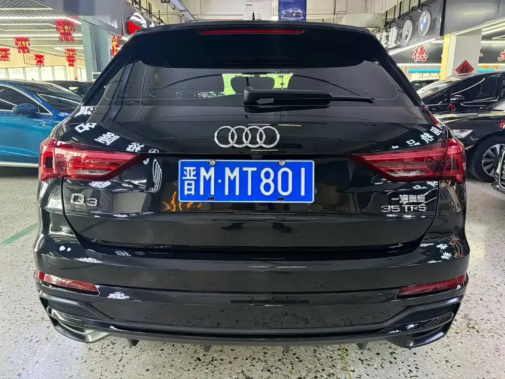 Audi Q3 — фото 5